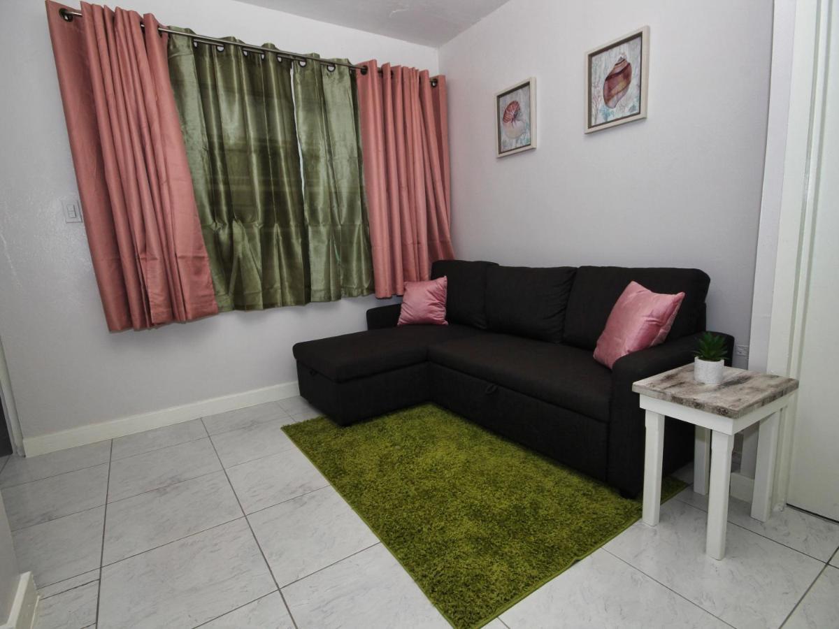 The Castle Apartment Philipsburg  Luaran gambar